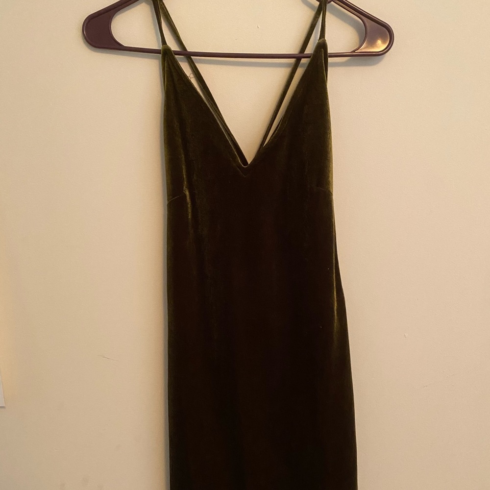 Green velvet body con dress